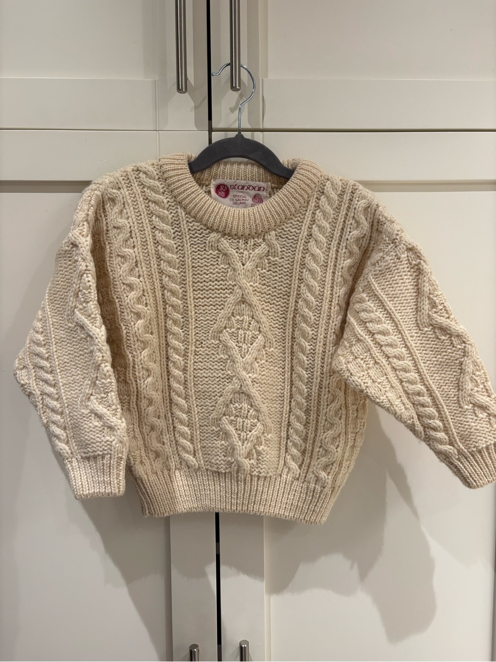 Vintage Standun Ireland 100% Wool Cream Cable knit Fisherman Sweater Size 2 yrs